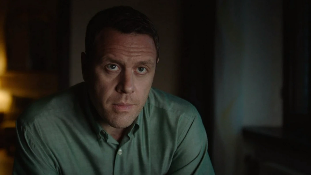 Сериал Тень за спиной