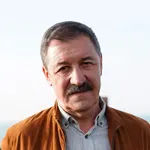 Низам Намидар